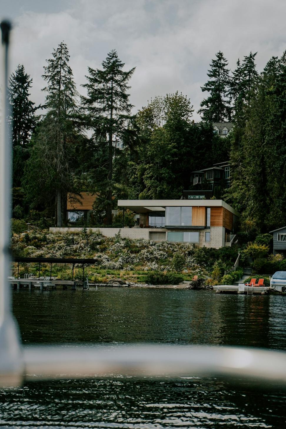 Oakville Lakefront Villa
