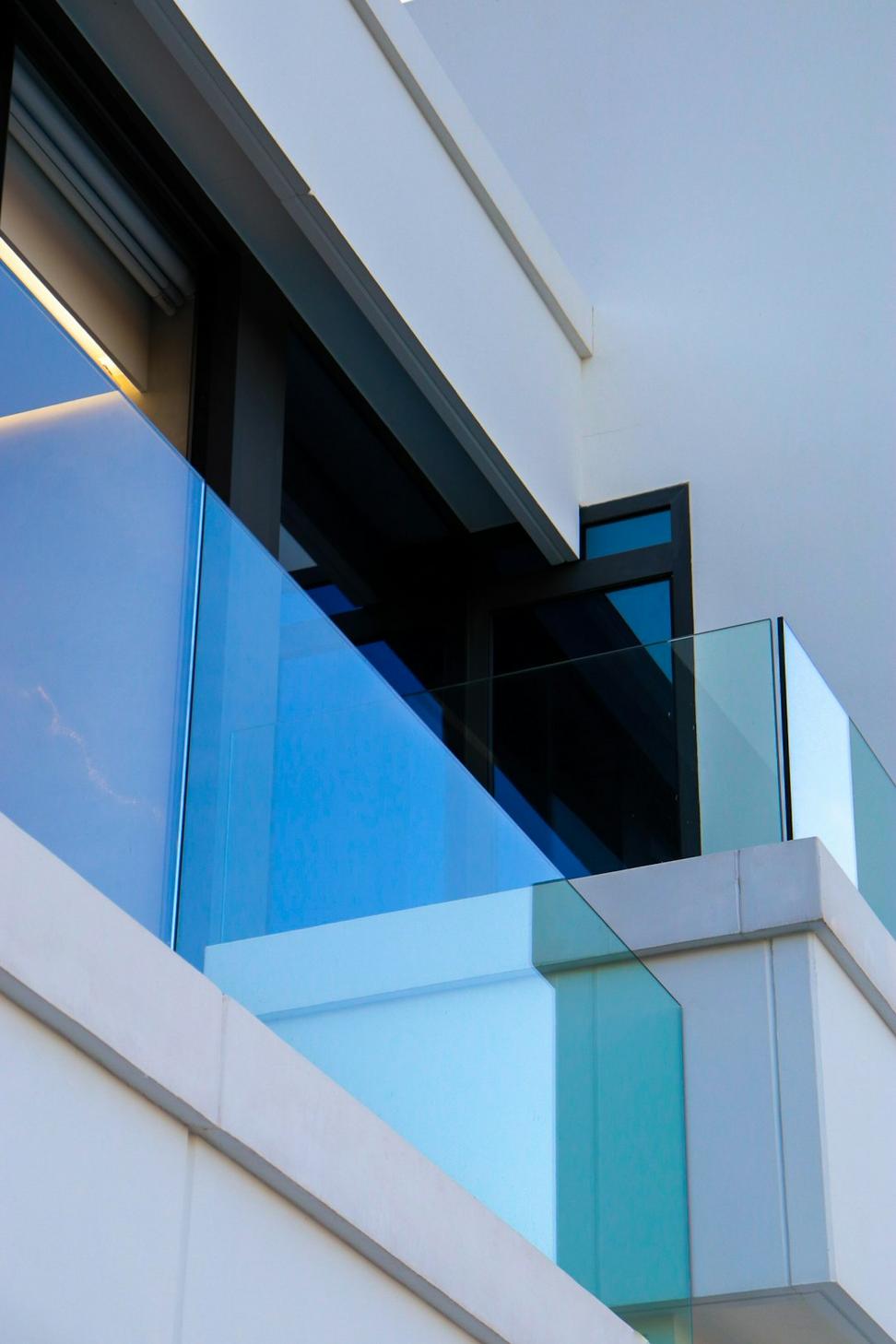 Riverside Residence